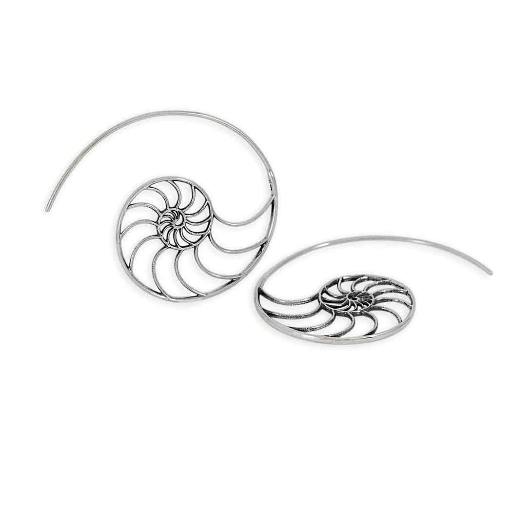 Zilveren oorbellen nautilusschelp