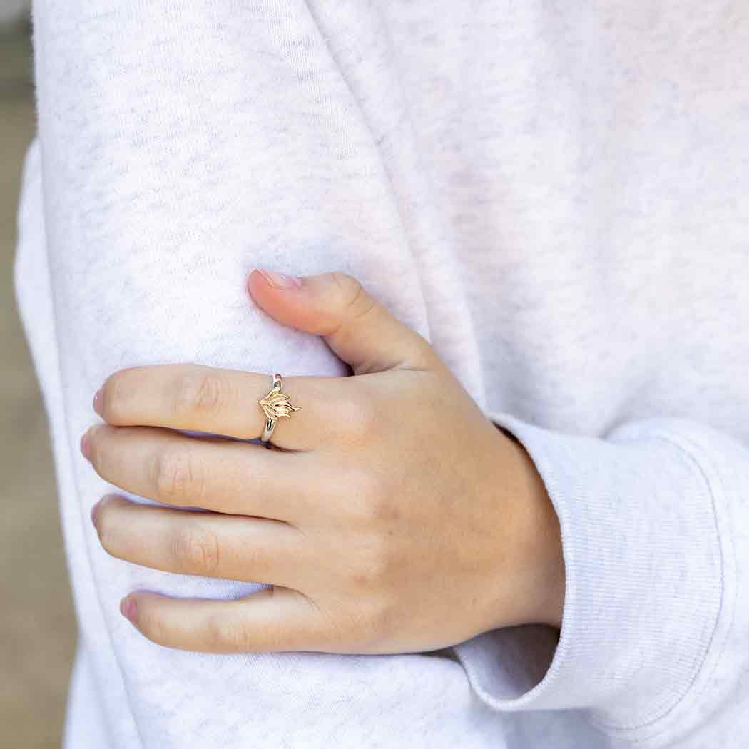 Silver ring with bronze flame