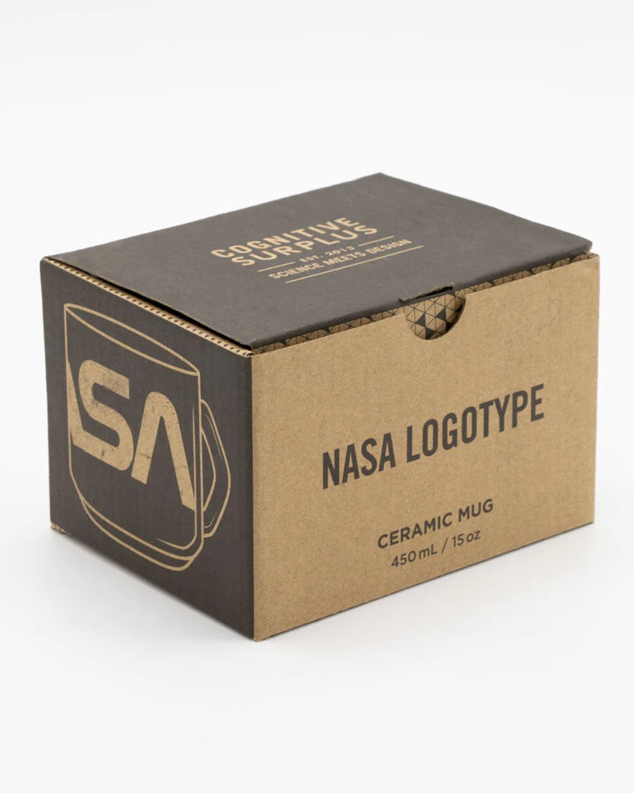 Mug Nasa worm logo