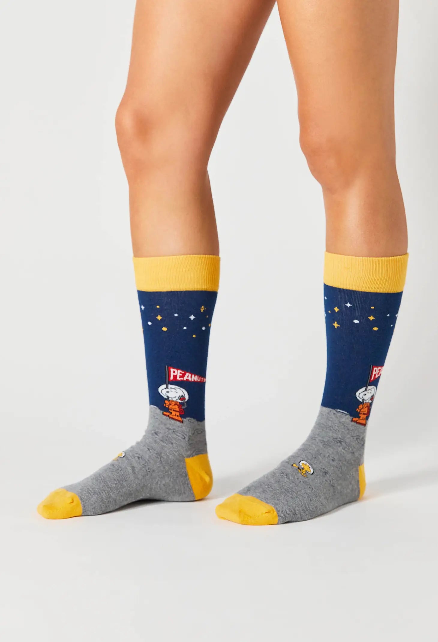 Chaussettes Snoopy sur la Lune