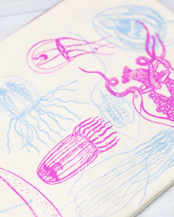 zip case jellyfish - Fairy Positron