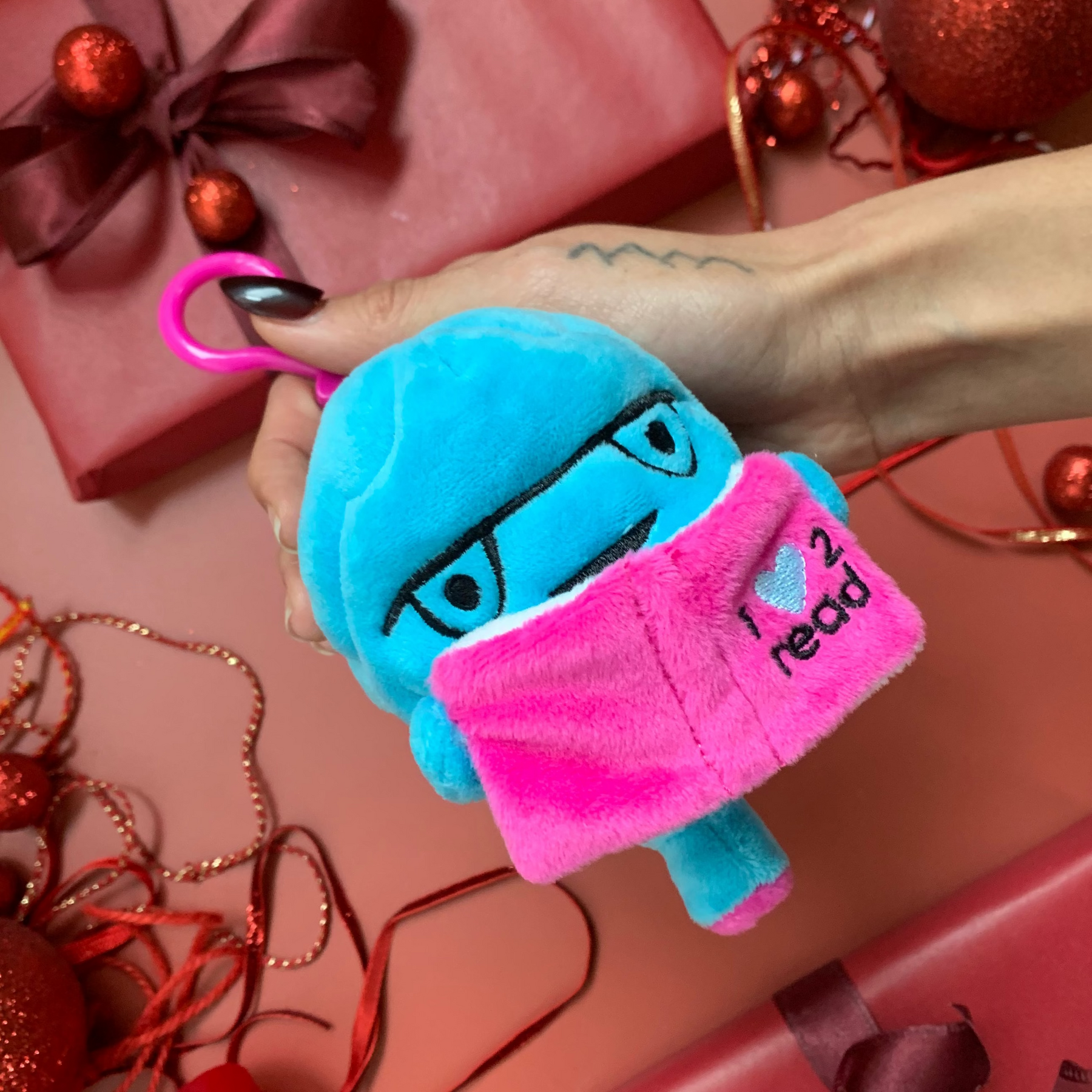 Keyring brain hug - I Love 2 Read