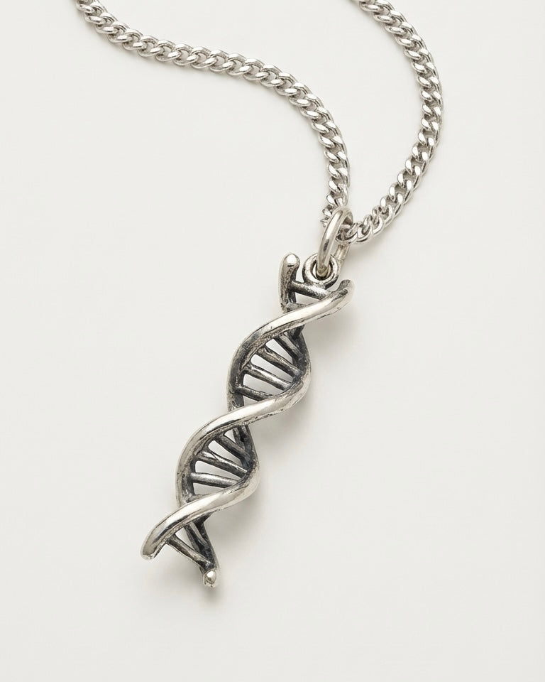 Zilveren halsketting DNA dubbele helix