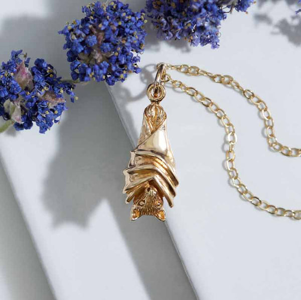 Silver necklace sunflower with bronze bee