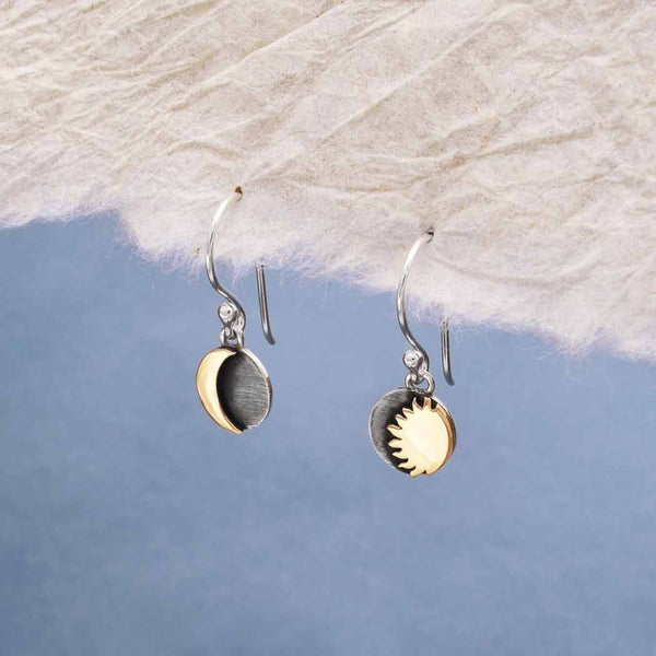 Zilveren oorbellen met bronzen zon en maan (hangers) - Fairy Positron