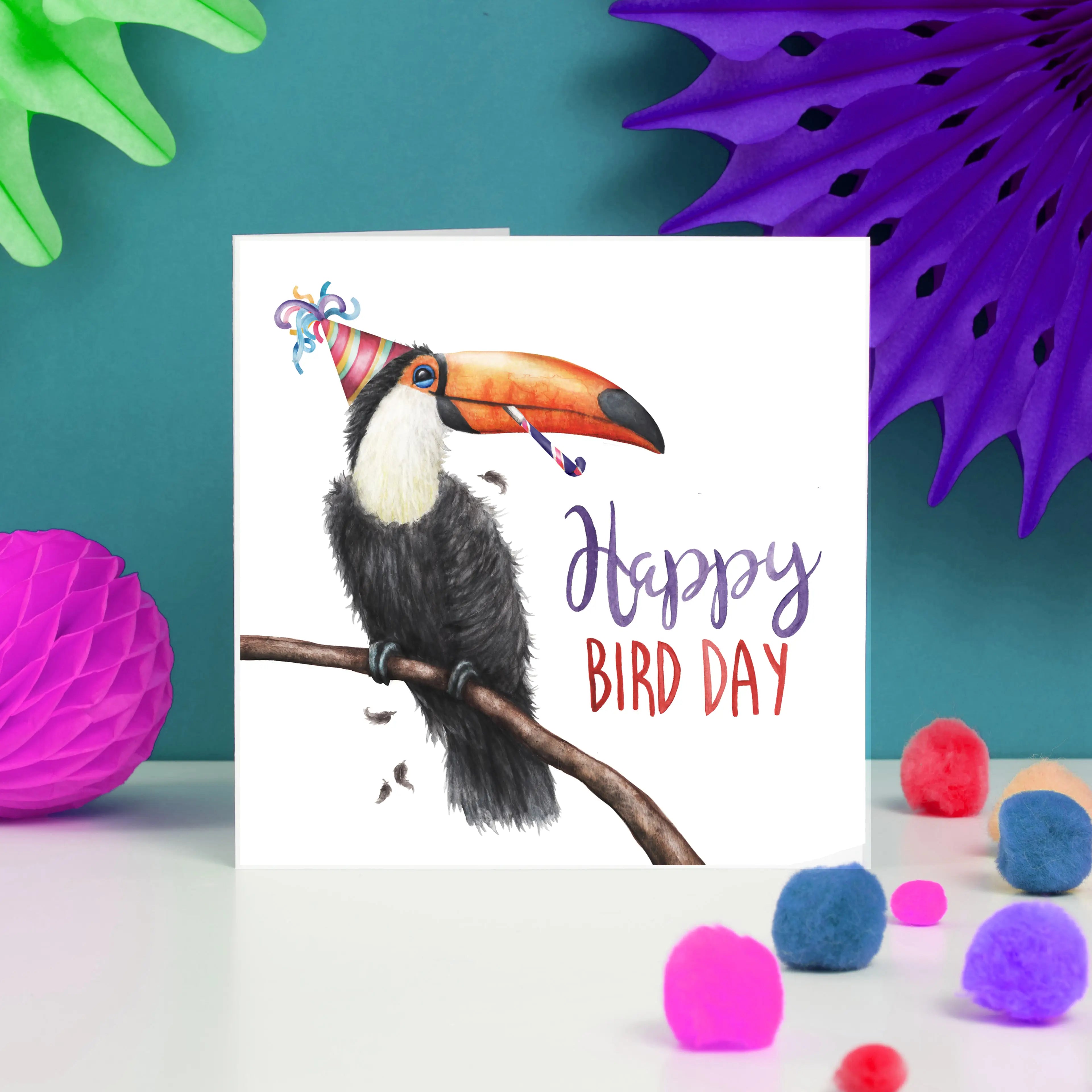 Wenskaart toekan "Happy Bird Day" - Fairy Positron