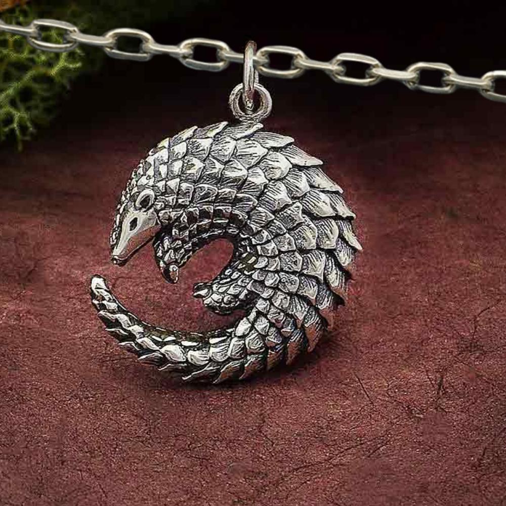 Silver necklace pangolin - Fairy Positron